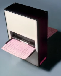 Lecteur de cartes perforées